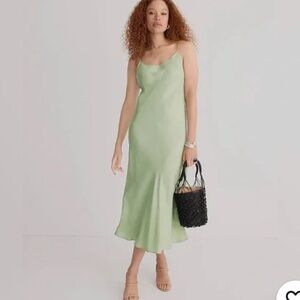 💃 J Crew Gwyneth cupro-blend slip dress 🌺
